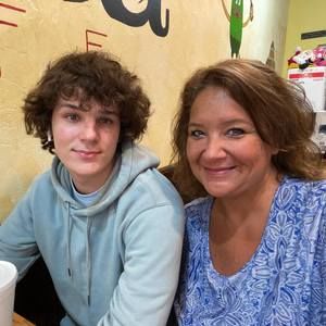 Meet your Posher, Michele